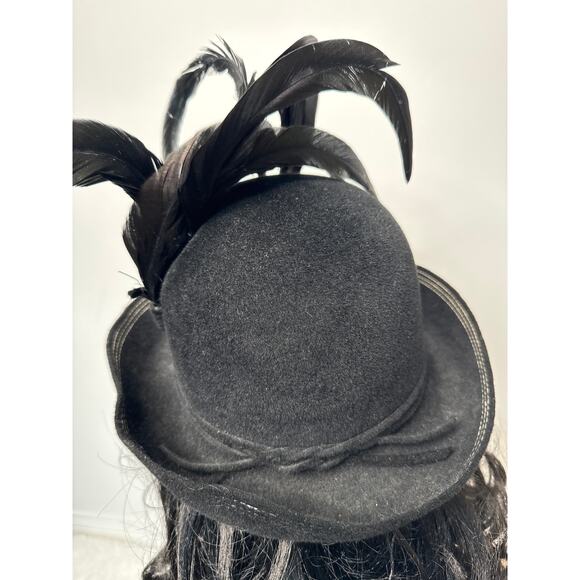 Vintage 50\'s Josephine Tripoli New York elegant Black Felt Hat with Feathers main image 4